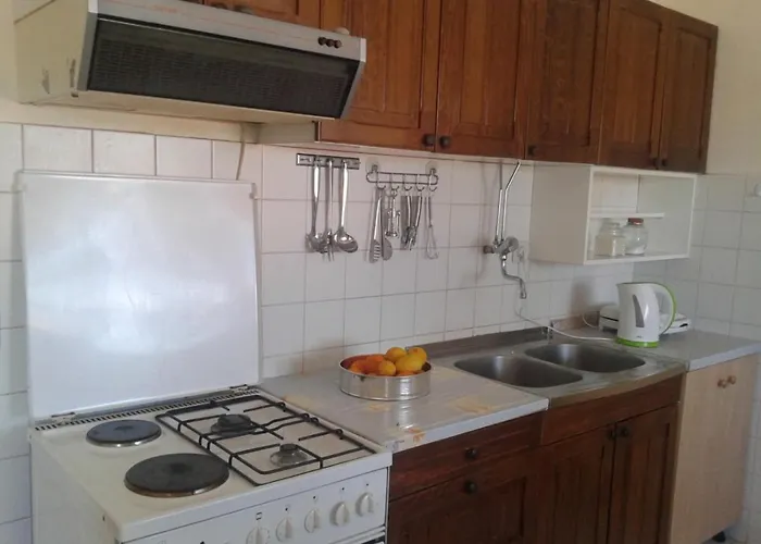 Dora Tatil Evi